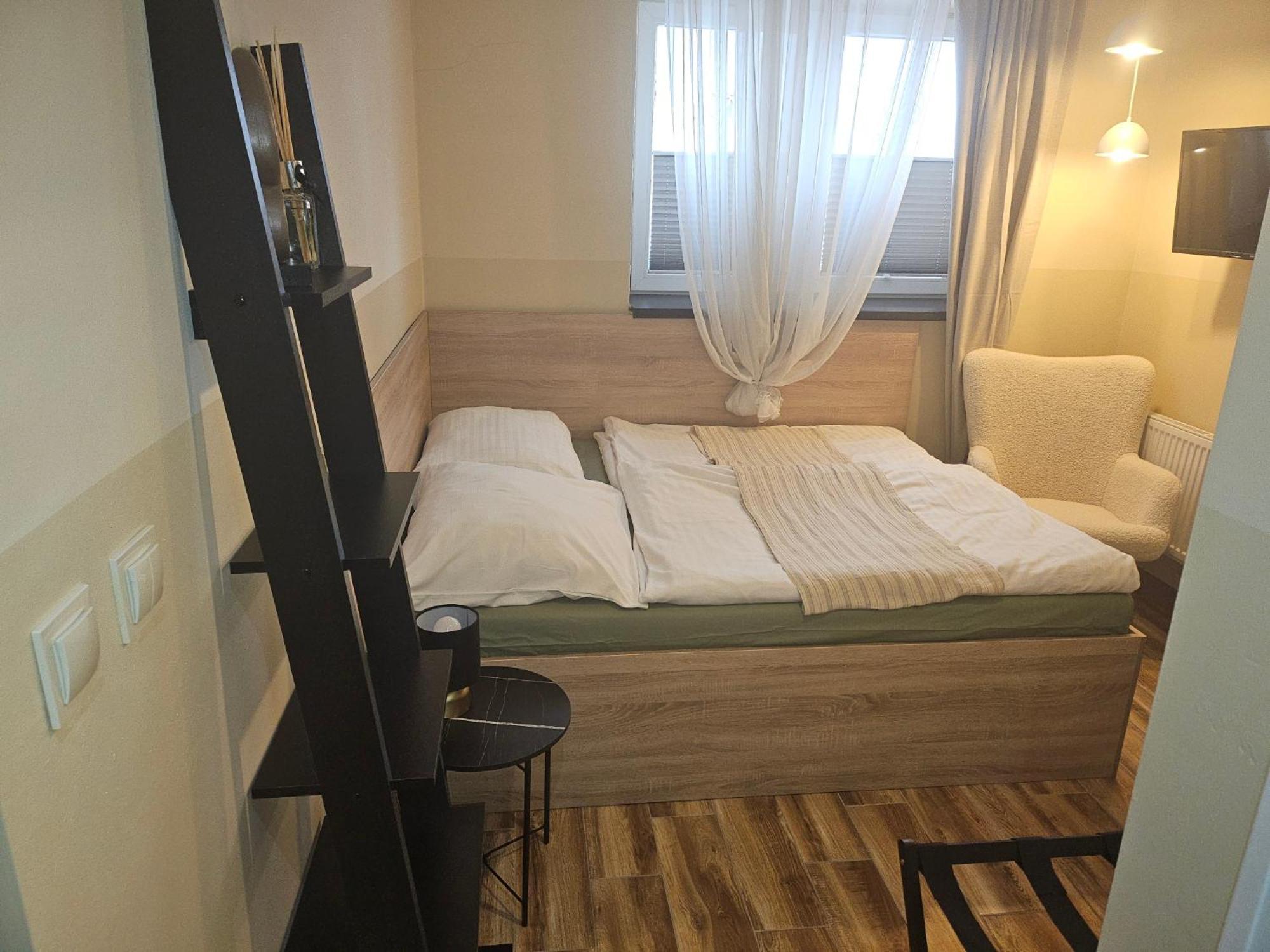 Hotel Taurus Ostrava Bagian luar foto
