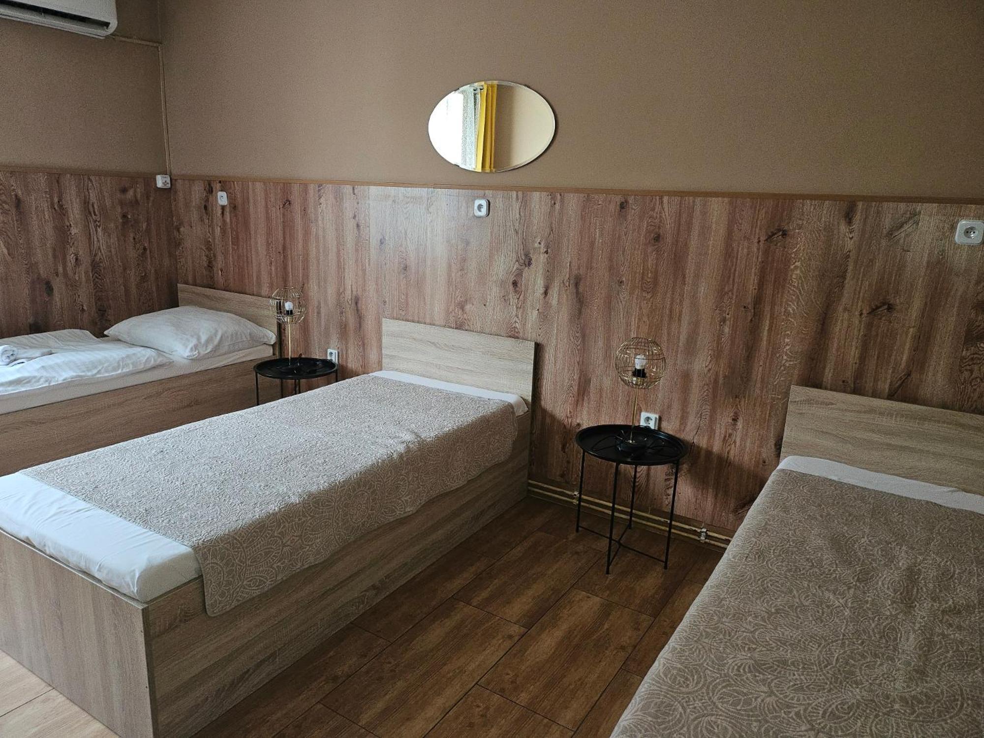 Hotel Taurus Ostrava Bagian luar foto